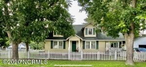 208 W Green St, Robersonville, NC 27871