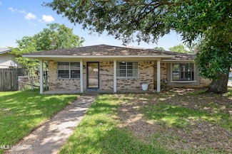 4210 Evie Ave, Pascagoula, MS 39581
