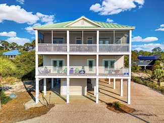665 E Gulf Beach Dr, Saint George Island, FL 32328
