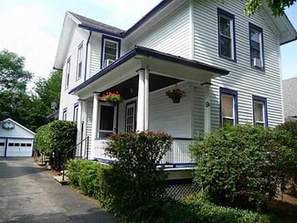 9 Cayuga St, Rochester, NY 14620