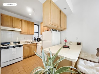 200 W 123rd St Unit 4B, New York, NY 10027