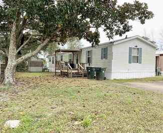 8525 San Juan Calzada, Pensacola, FL 32507