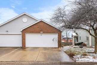 566 Westview Cir, West Lafayette, IN 47906