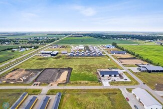 1015 5th St E, Horace, ND 58047