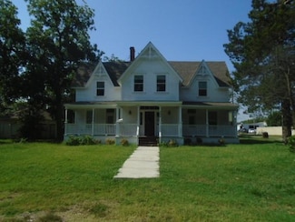 400 E Grove St, Kaufman, TX 75142
