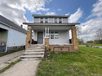 17233 Fenelon St, HamtraMcK, MI 48212