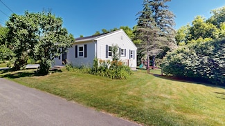 30 Turgeon St, Lewiston, ME 04240