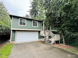 2265 NE Bjorn St, Poulsbo, WA 98370