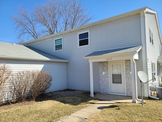 1301 N Glen Cir Unit D, Aurora, IL 60506