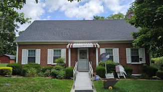 790 S 2nd St, Wytheville, VA 24382