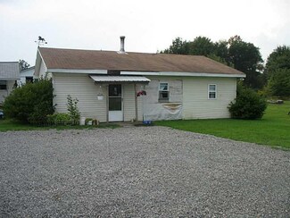 2975 W Sunbury Rd, Boyers, PA 16020