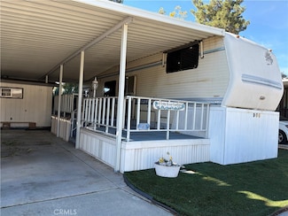 906 Acorn Dr, San Jacinto, CA 92583