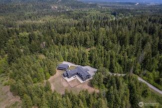1385 Stone Ridge Dr, Cle Elum, WA 98922