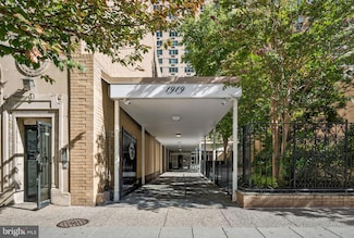 1919 Chestnut St Unit 707, Philadelphia, PA 19103