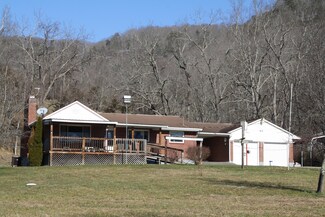 1306 Greenville Rd, Lindside, WV 24951
