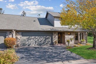 4130 Shenandoah Ln N, Plymouth, MN 55446