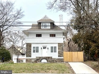 5373 Gainor Rd, Philadelphia, PA 19131