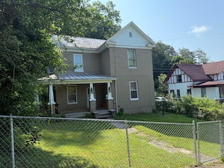 642 Jefferson Ave, Clifton Forge, VA 24422