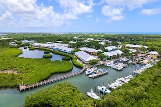 98202 Windward Ave, Key Largo, FL 33037