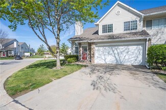 150 S Prairie View Dr Unit 401, West Des Moines, IA 50266