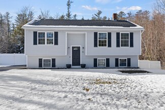 42 Patrick Dr, Gorham, ME 04038