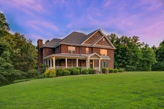 3430 Gregory Rd, Cedar Hill, TN 37032