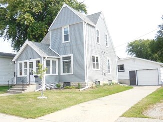 308 S High St, Randolph, WI 53956