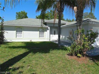5386 Carolina Ave, Naples, FL 34113