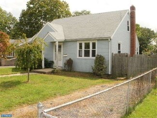 126 E Monroe Ave, Magnolia, NJ 08049