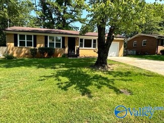 4804 Blue Haven Dr NW, Huntsville, AL 35810