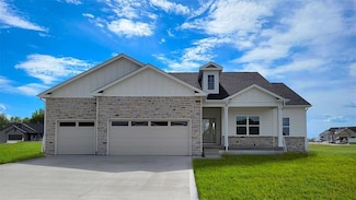 650 NW Concord Ln, Waukee, IA 50263