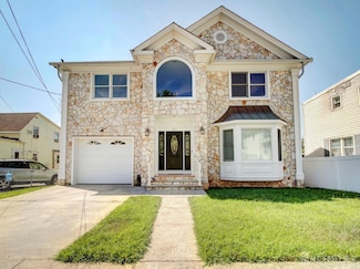 89 Sharot St, Carteret, NJ 07008