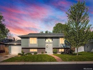 6869 Quay St, Arvada, CO 80003