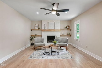847 E Maple Ln, Fuquay Varina, NC 27526