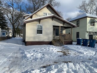 2336 5th St Unit 3, Muskegon, MI 49444