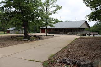 872 Bluewing Rd, Mountain Home, AR 72653