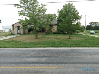 29214 N Fostoria Rd, Millbury, OH 43447