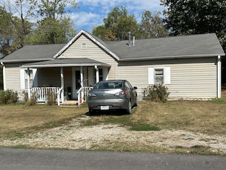 812 Valley Ave, Ava, MO 65608