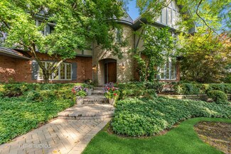 933 Mount Vernon Ave, Lake Forest, IL 60045