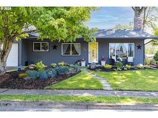 1700 N Gemini St, Newberg, OR 97132