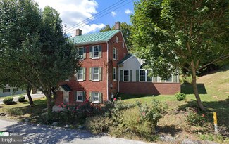 202 Church St, Glen Rock, PA 17327