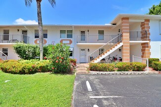 133 Lakes End Dr Unit E1, Fort Pierce, FL 34982