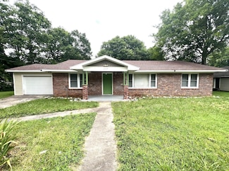 207 Mitchell St, Clarksville, TN 37042