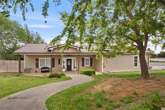 23977 E 1011 Rd, Weatherford, OK 73096