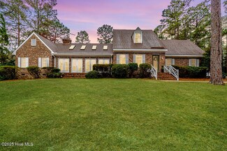 445 Lake Forest Dr SE, Pinehurst, NC 28374