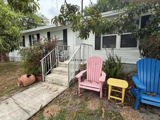 1660 SW 65th Ave, Boca Raton, FL 33428