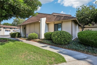 2993 N Cottonwood St Unit 1, Orange, CA 92865