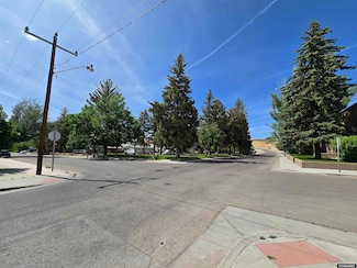 929 D St, Rock Springs, WY 82901