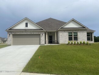 14365 Swan Ridge Cir, Gulfport, MS 39503