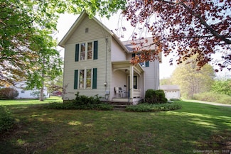 52 Pasco Hill Rd, Cromwell, CT 06416
